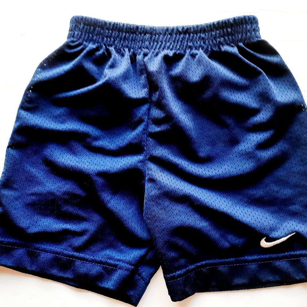 Nike Boys Shorts Navy Gym Athletic Pull On Elastic Waist 4 Small